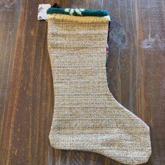 Christmas Stocking Quilted Dog Patchwork Fabric Puppy NEW 17” Handmade - Picture 4 of 5